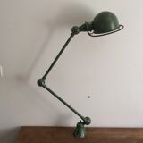 Articulated workshop lamp JIELDE. two arms. 1950. Green.