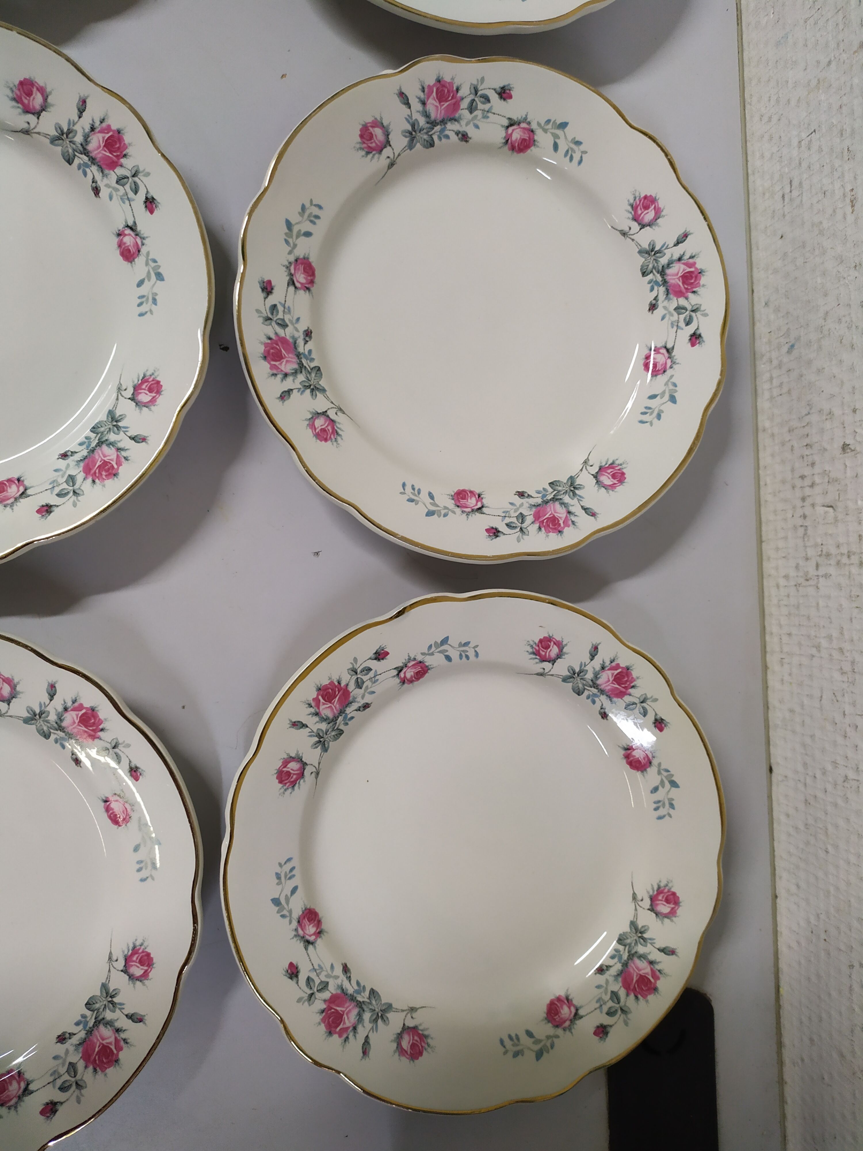 Lot de 10 assiettse a dessert Sarreguemines digoin Fleurs rose liseré doré