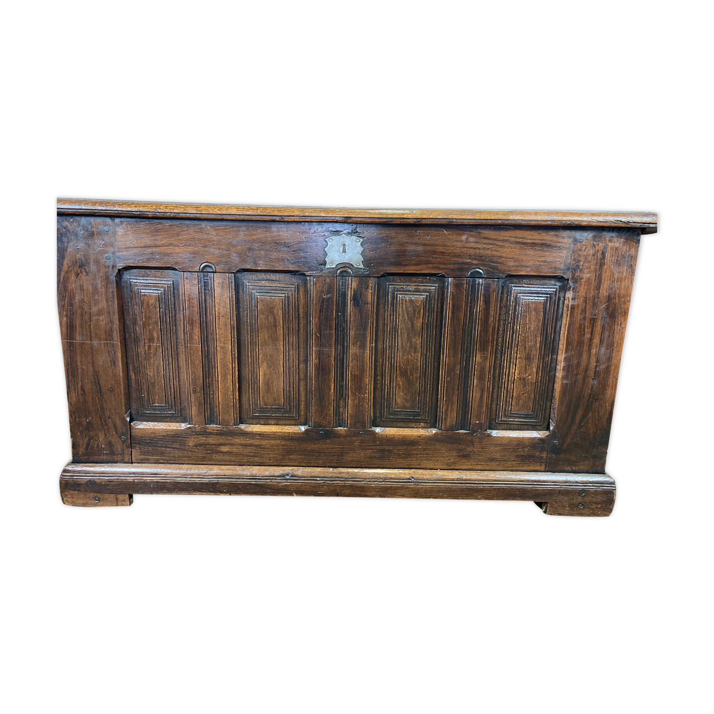 Old maie in solid oak