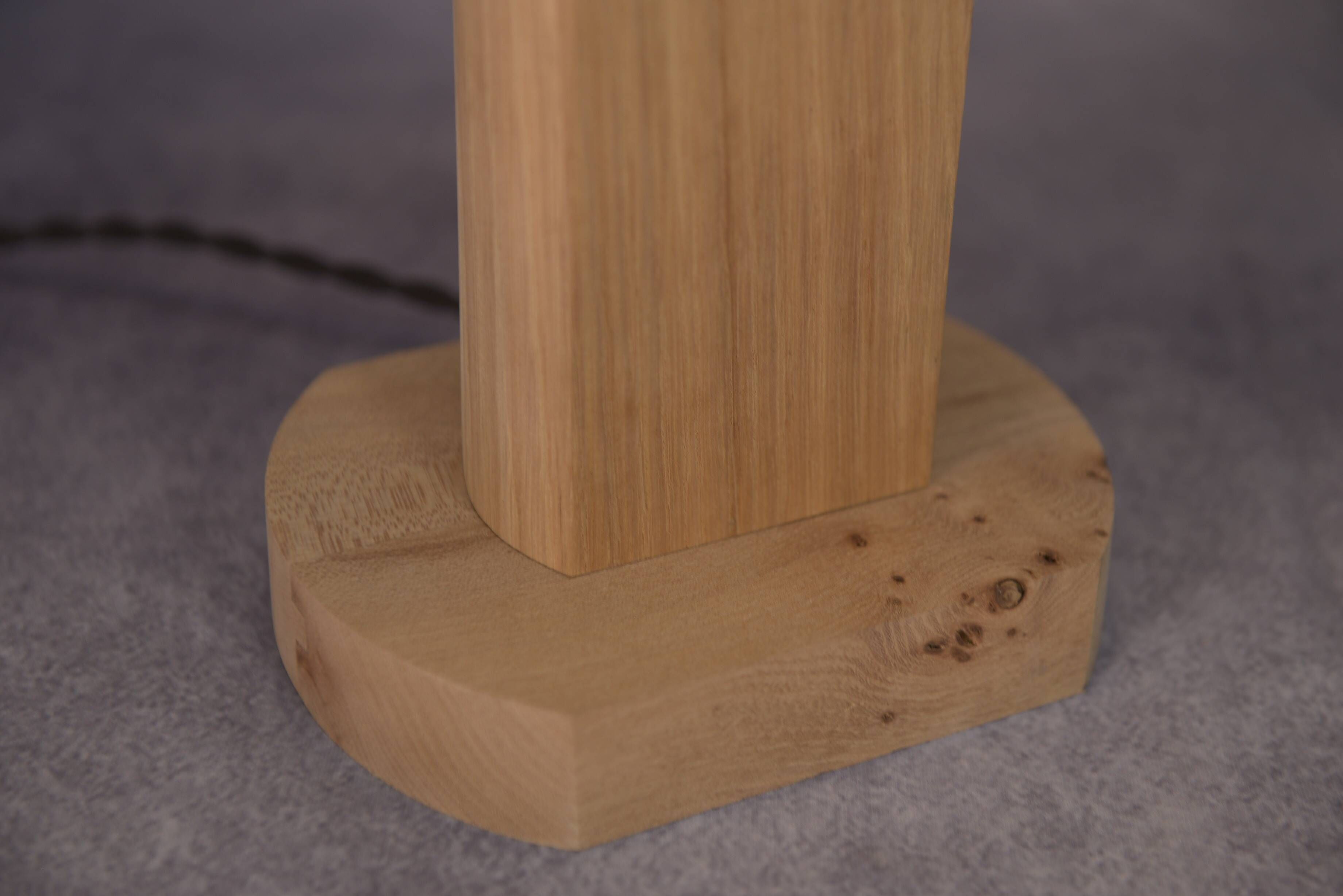 Brutalist lamp in elm and solid oak with a cord shade – 1980s