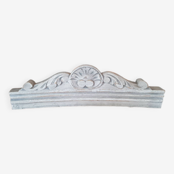 Pediment woodwork with Gustavian gray patina
