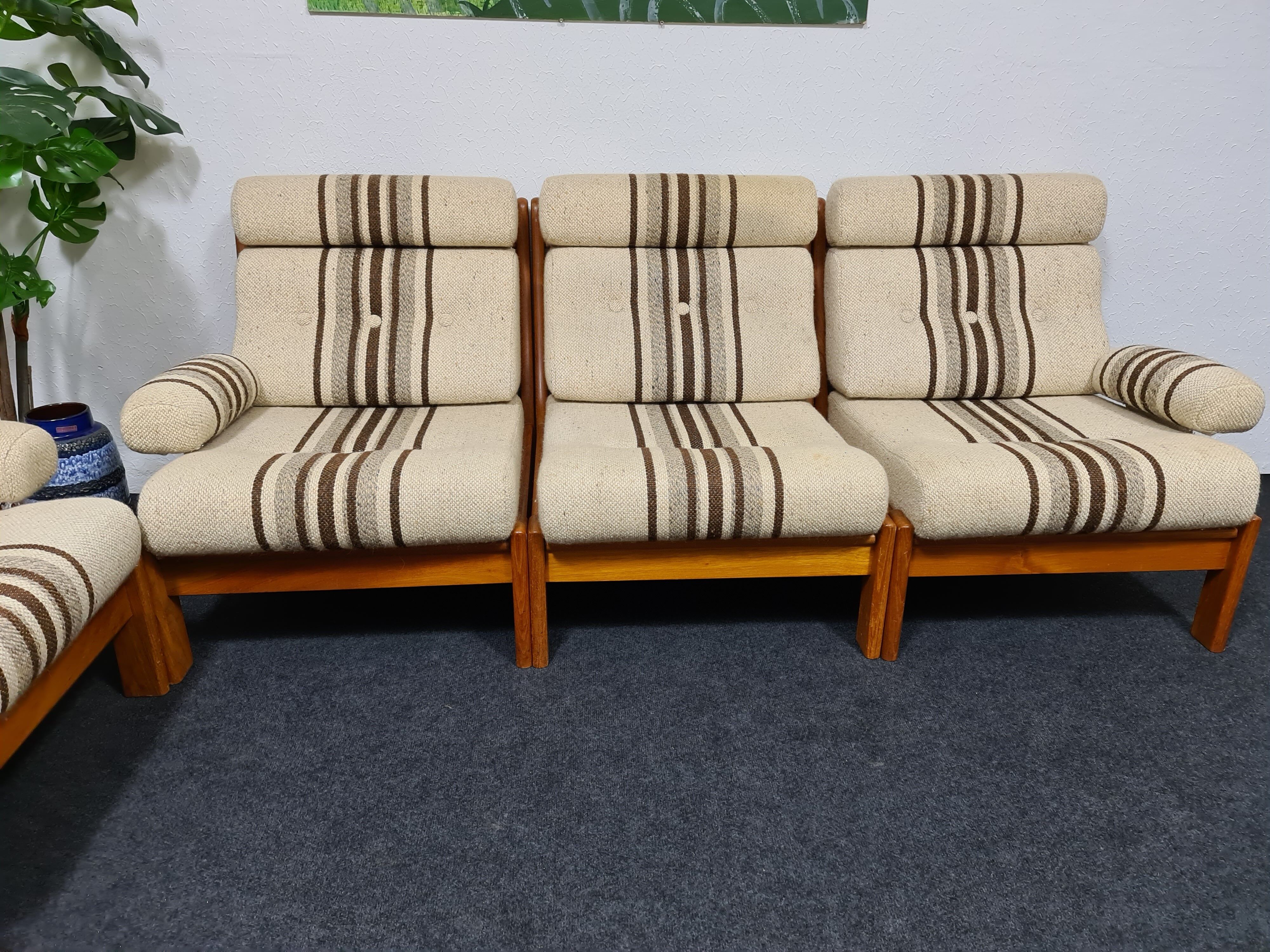 Set de salon vintage des années 70 en teck 6 pièces