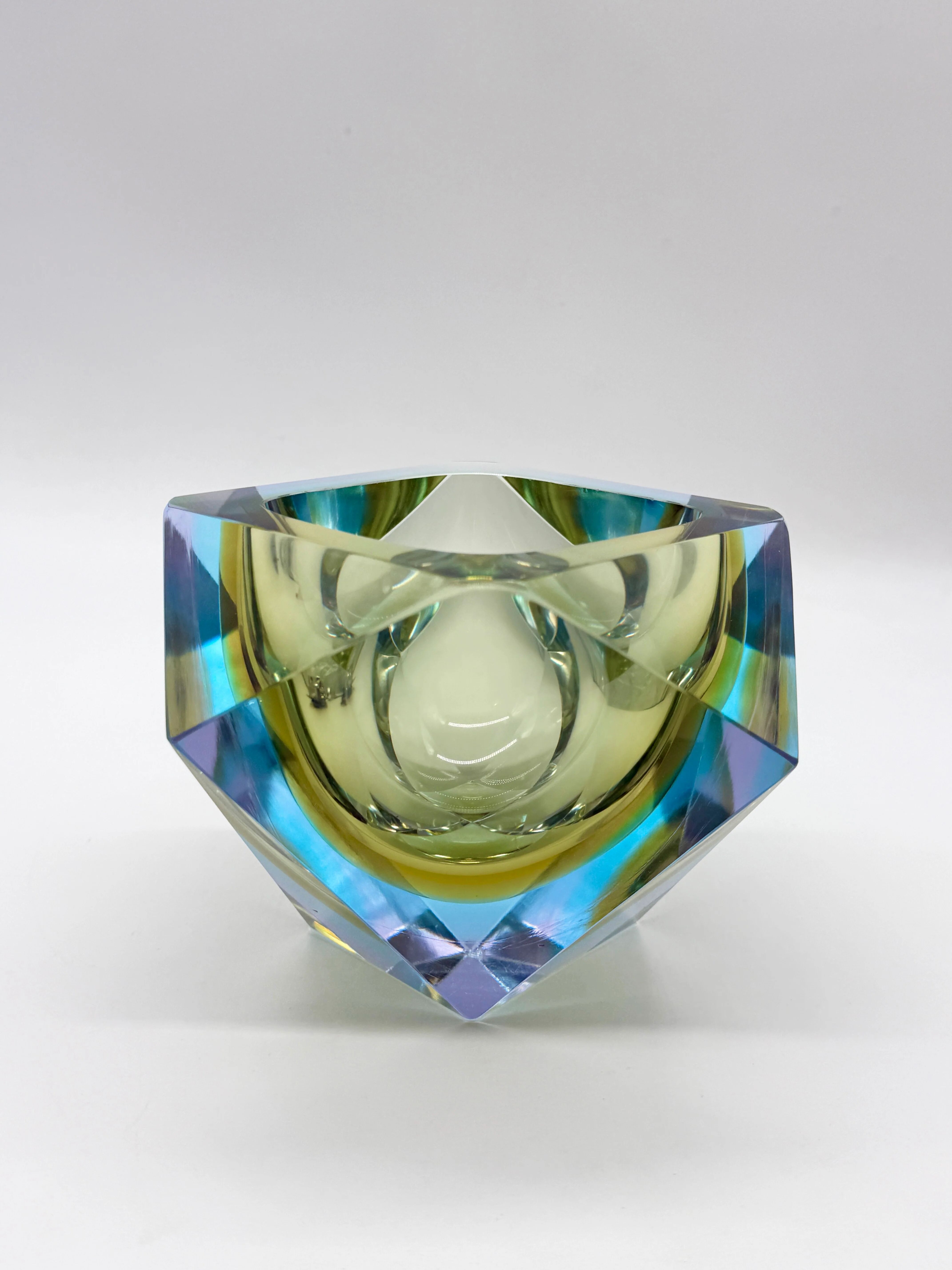 Large "Sommerso" ashtray in Murano glass, 1970s