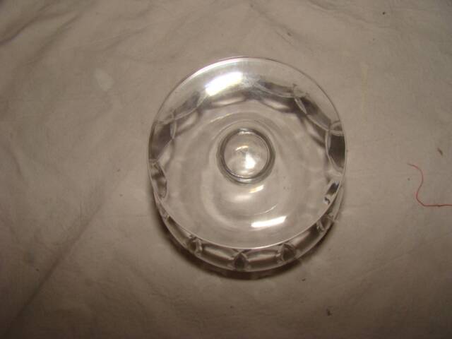 6 crystal champagne coupes from "Baccarat"