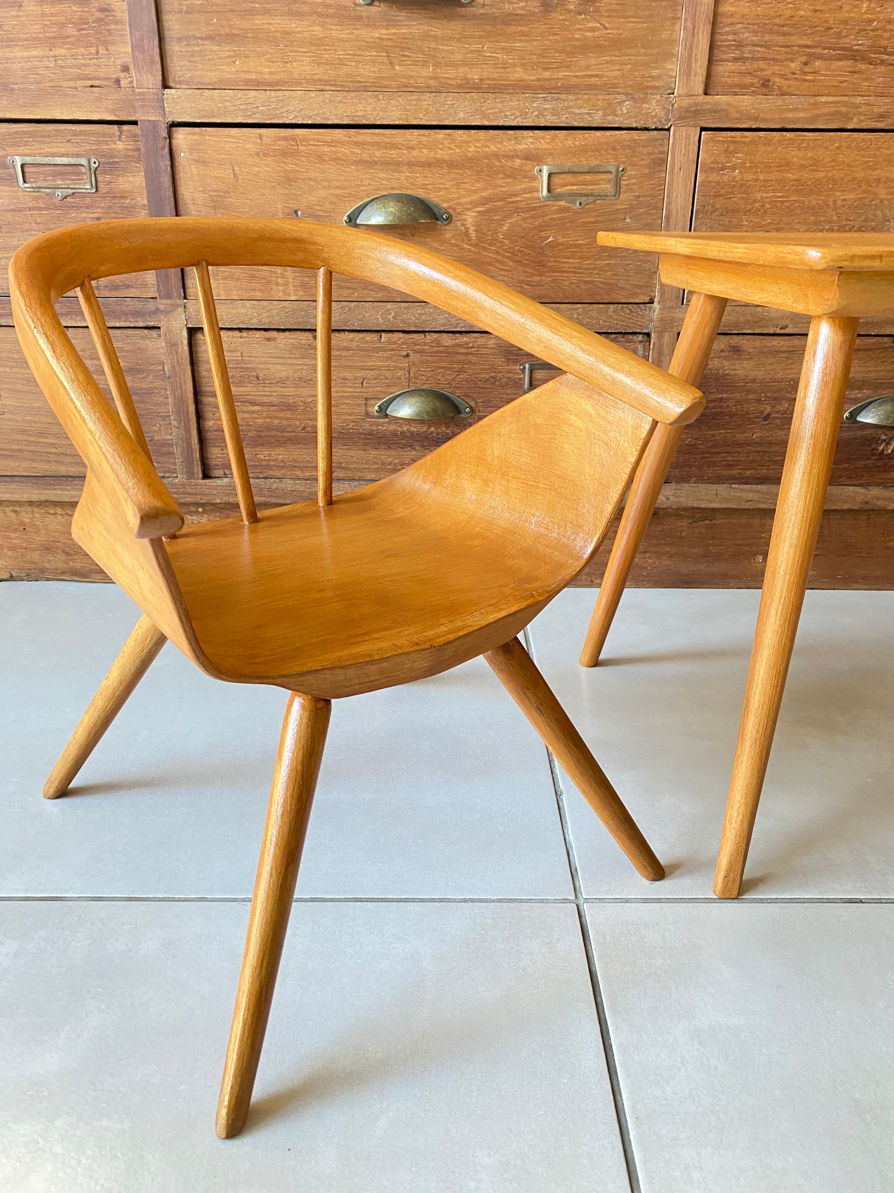Ensemble bureau et fauteuil enfant Baumann