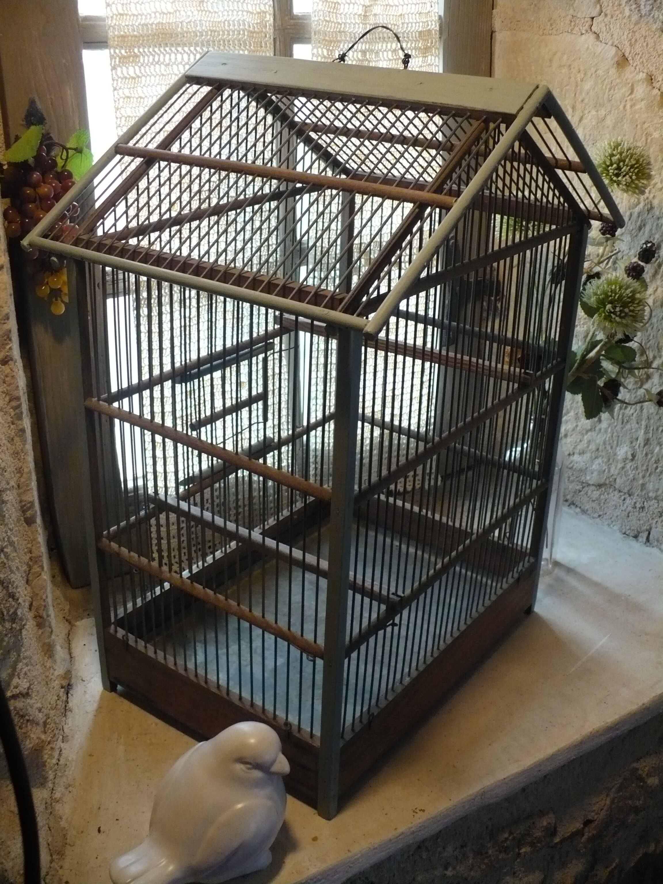 Bird cage
