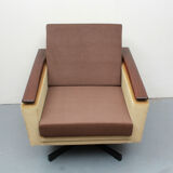 Fauteuil pivotant des années 1960 en mohair-velours