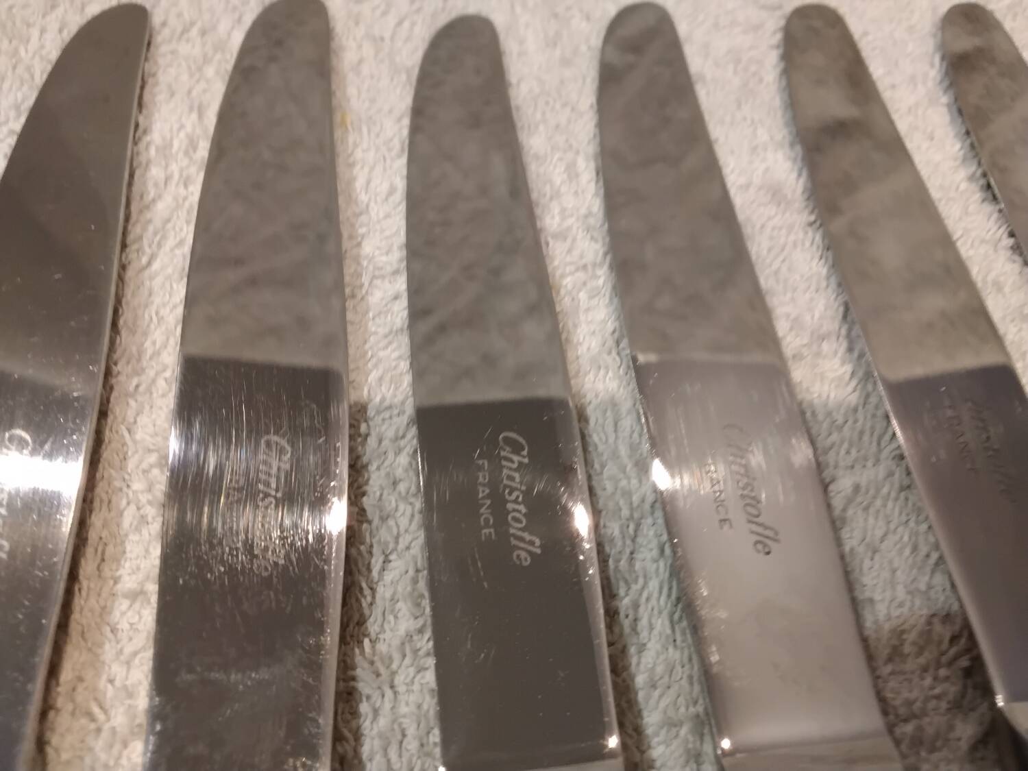 12 silver-plated dessert knives by Christofle Marly, 19.7cm
