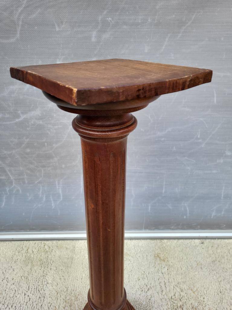 Church stand, 19th century Louis XVI style column