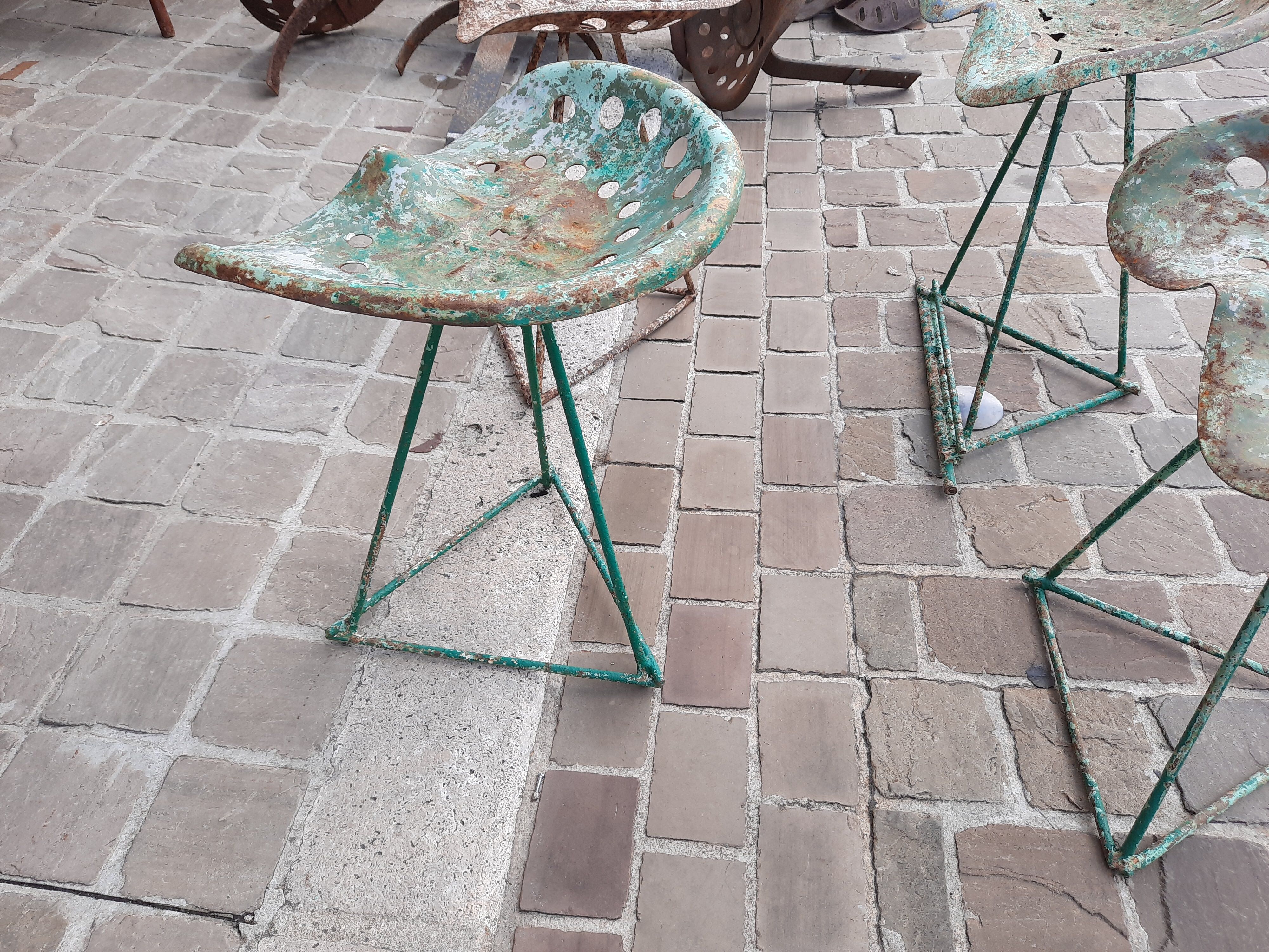 Lot of 4 stool seat tractor