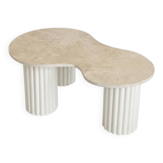 "Pear" coffee table in travertine and fluted wood | white oak | 3 legs