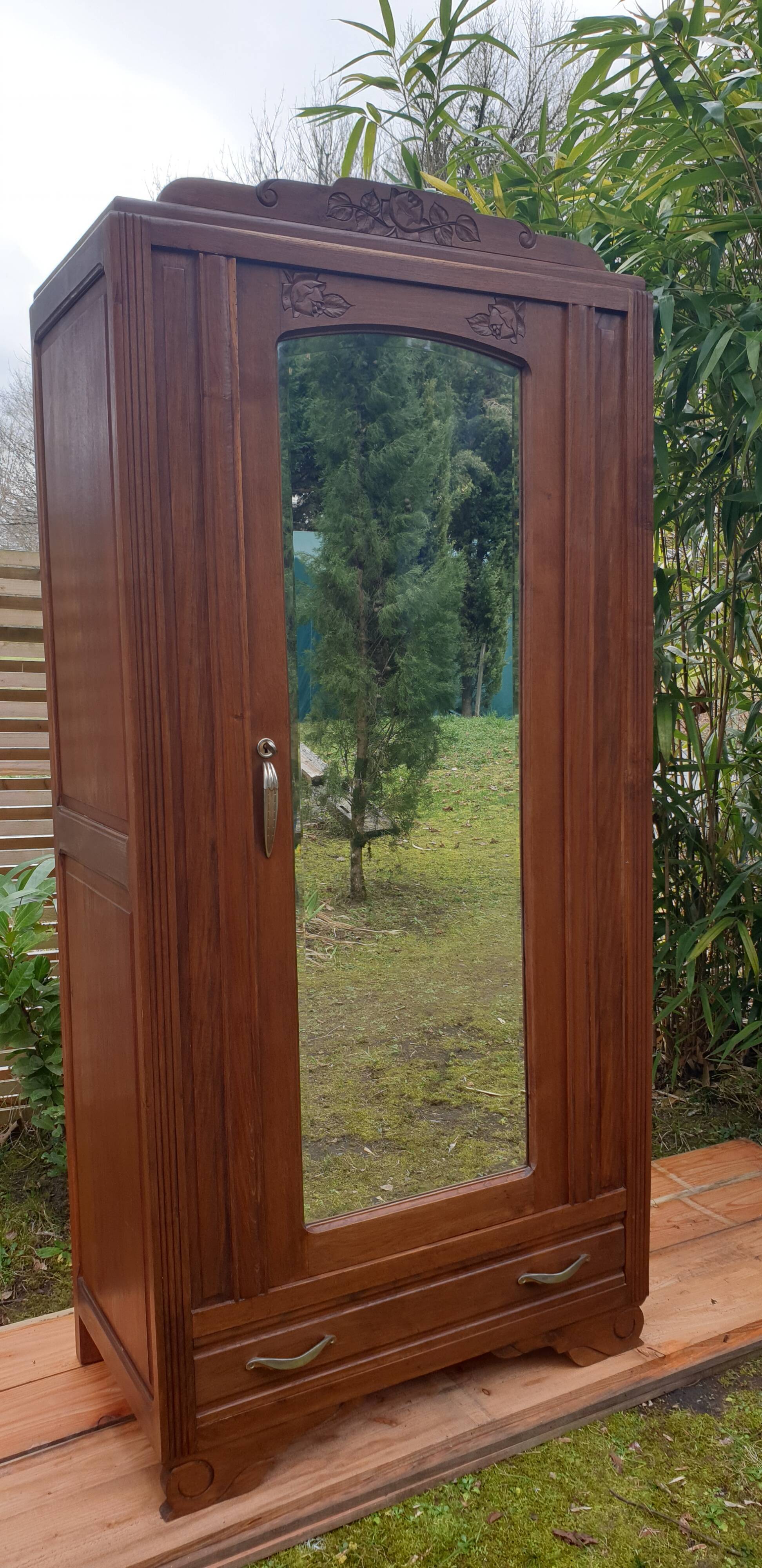 Oak cabinet wardrobe