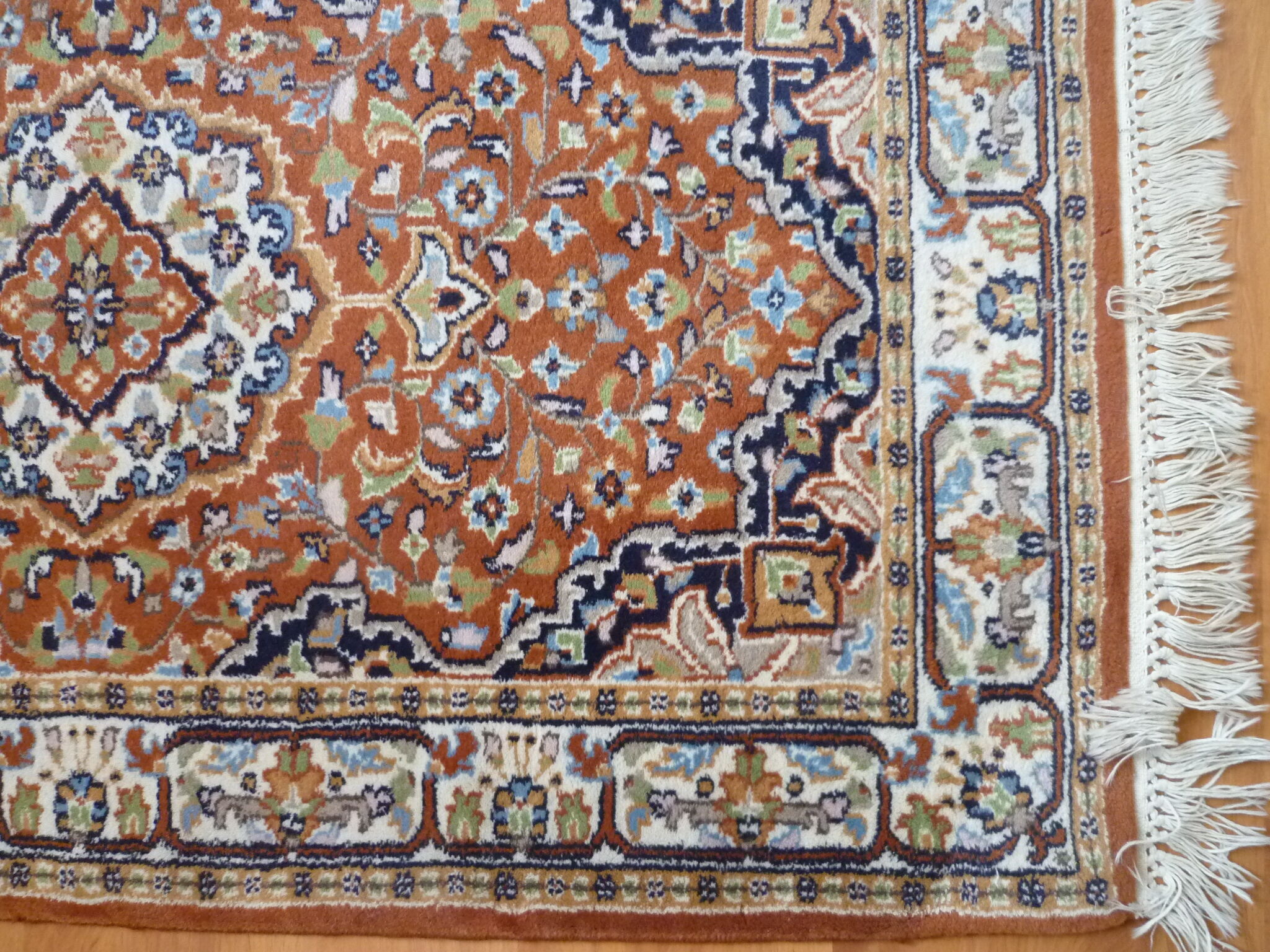 India Agra 78 x 130 cm hand made wool rug