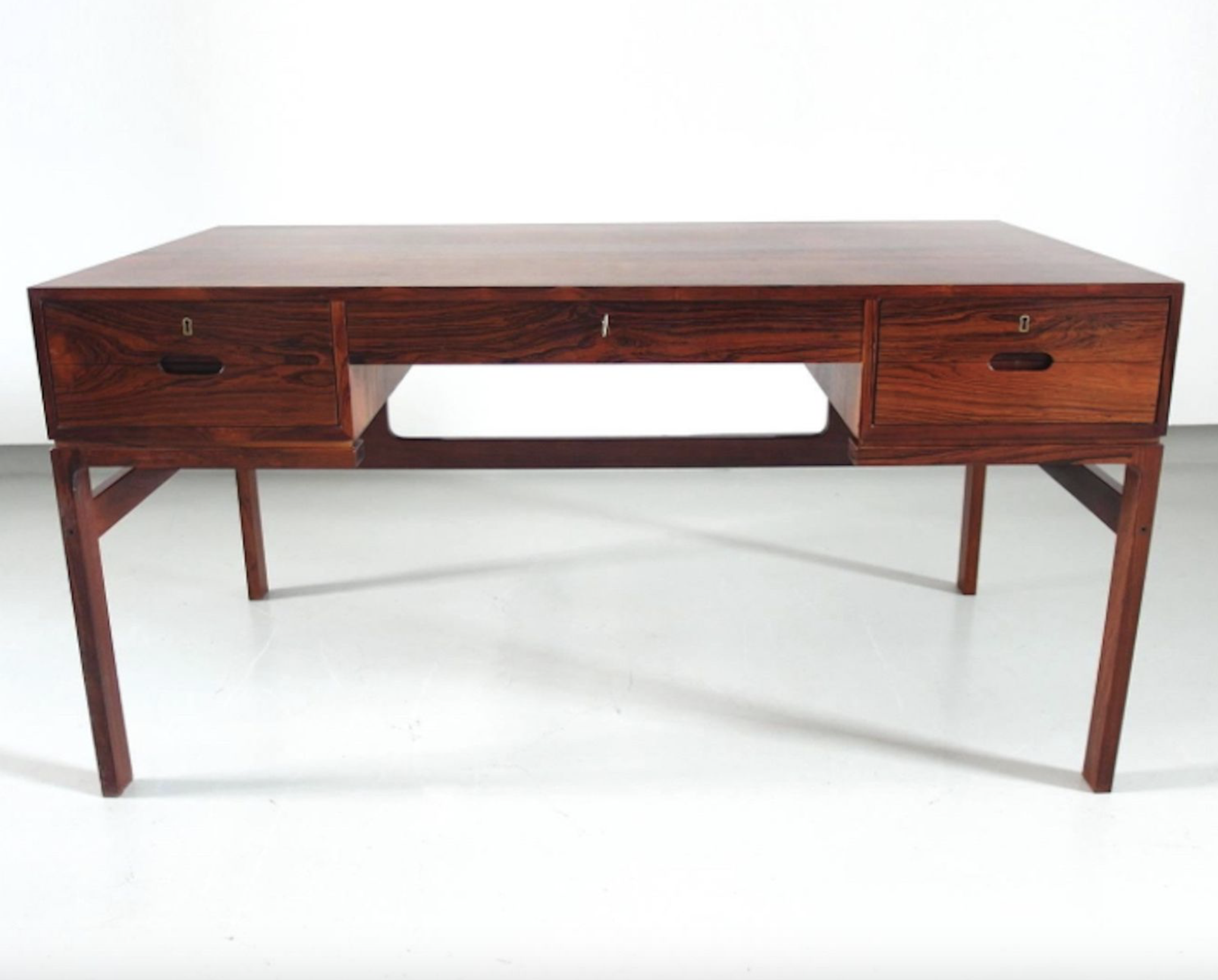 Mid-Century Danish Rio Model Jakaranda Rosewood Desk by Arne Wahl Iversen for Vinde, 1960s