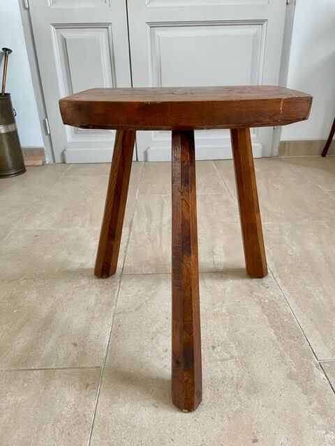 Tripod stool in solid oak 1950