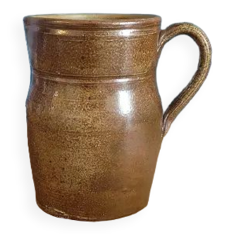 Pitcher carafe stoneware