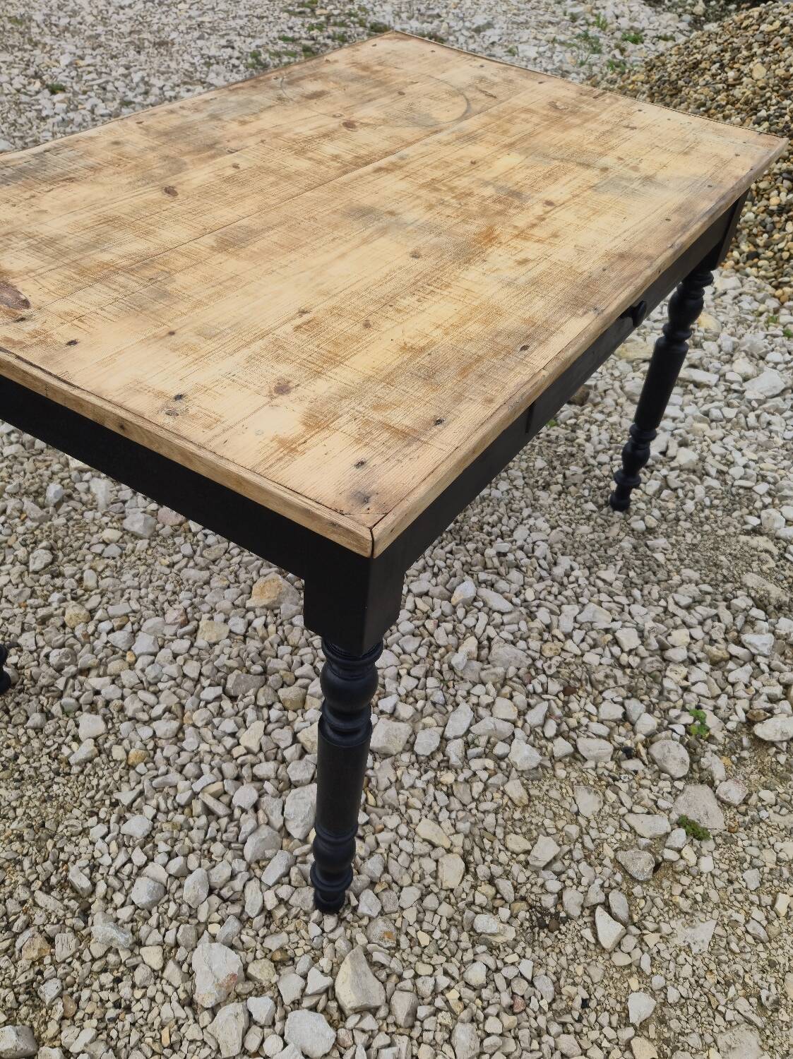 Louis Philippe style 1900s bistro farmhouse table with swivel legs
