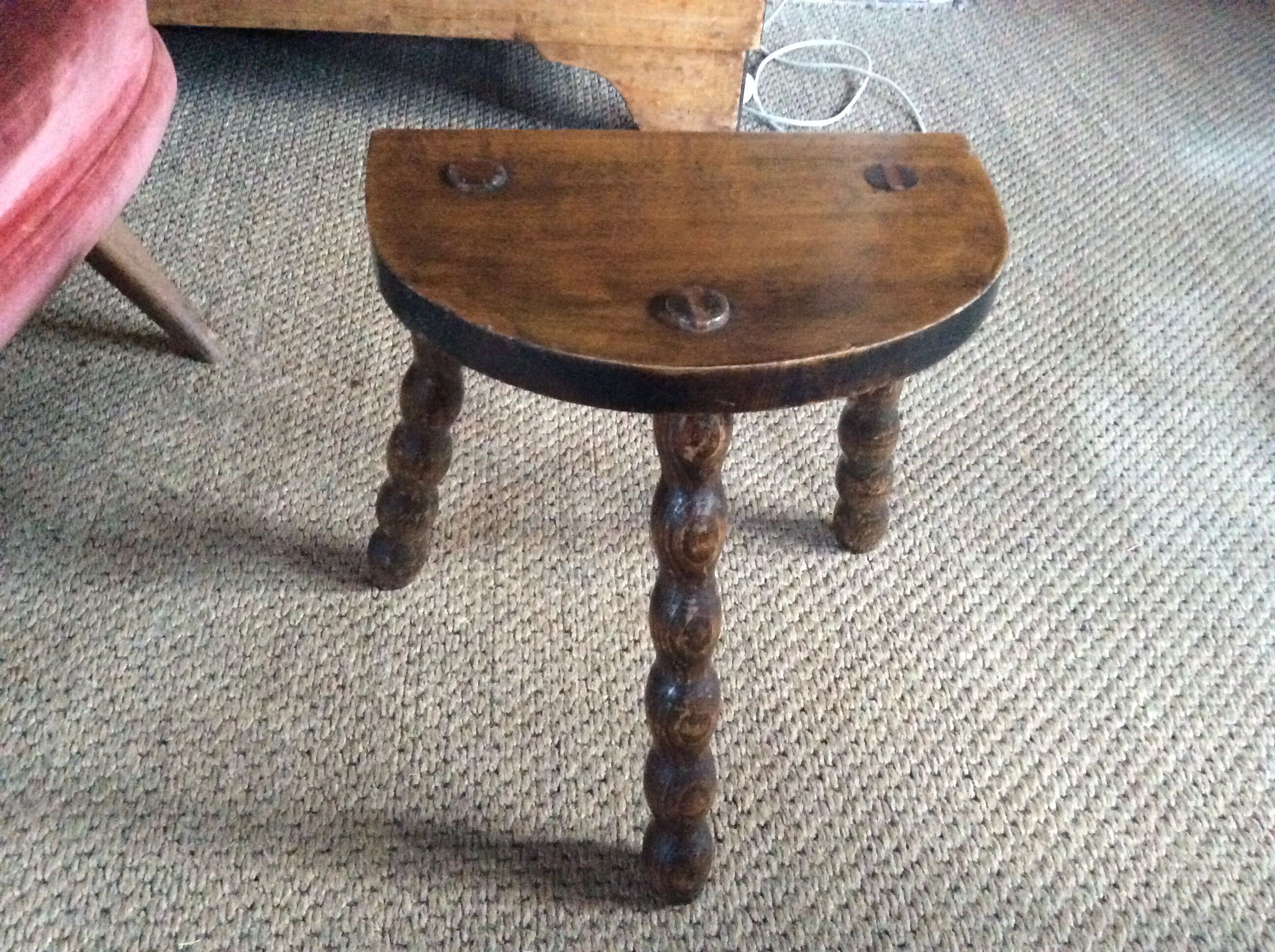 Tripod stool