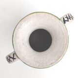 Ceramic vase floral decoration