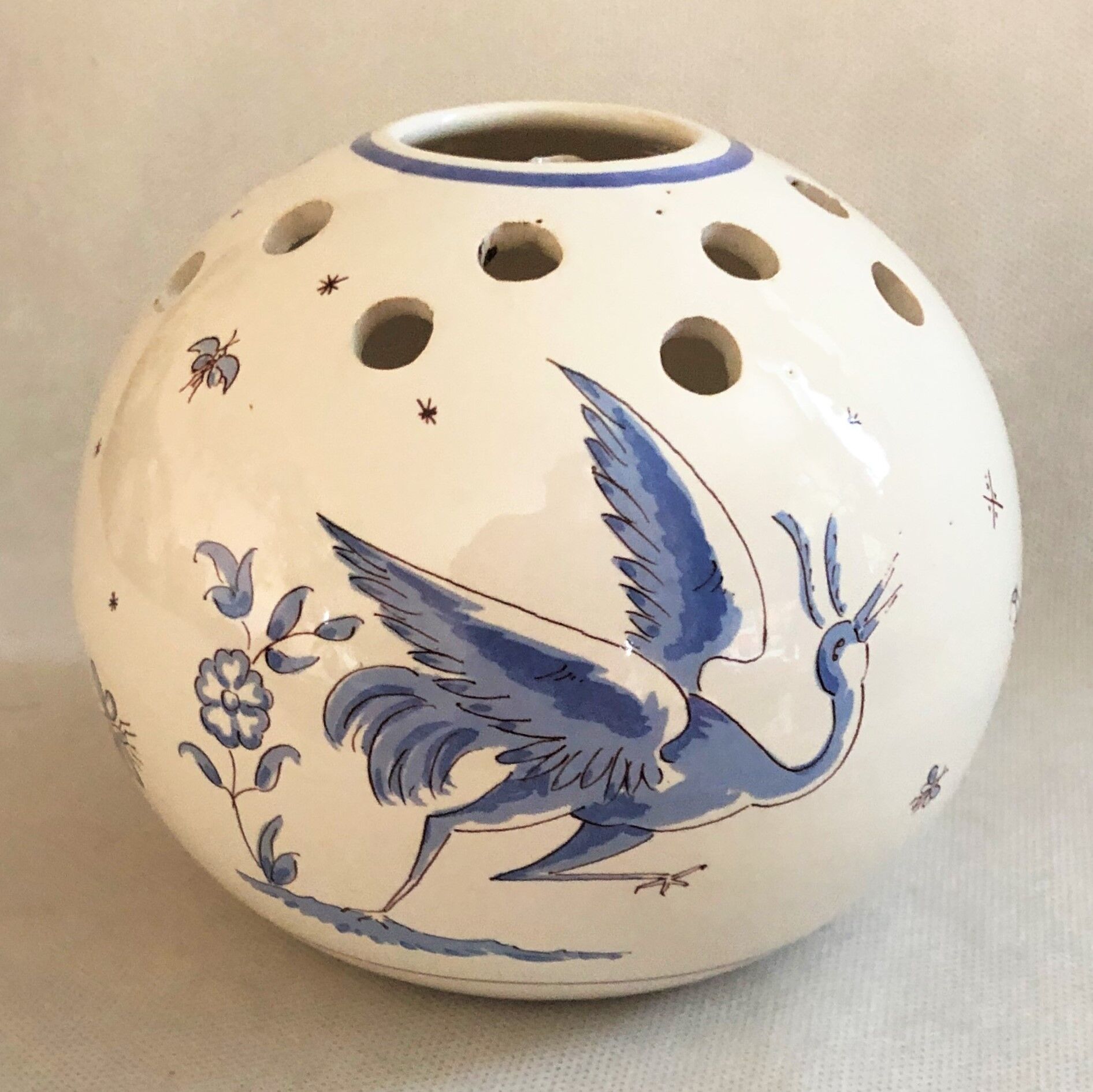 Artisanal bouquet vase "vieux moustiers"