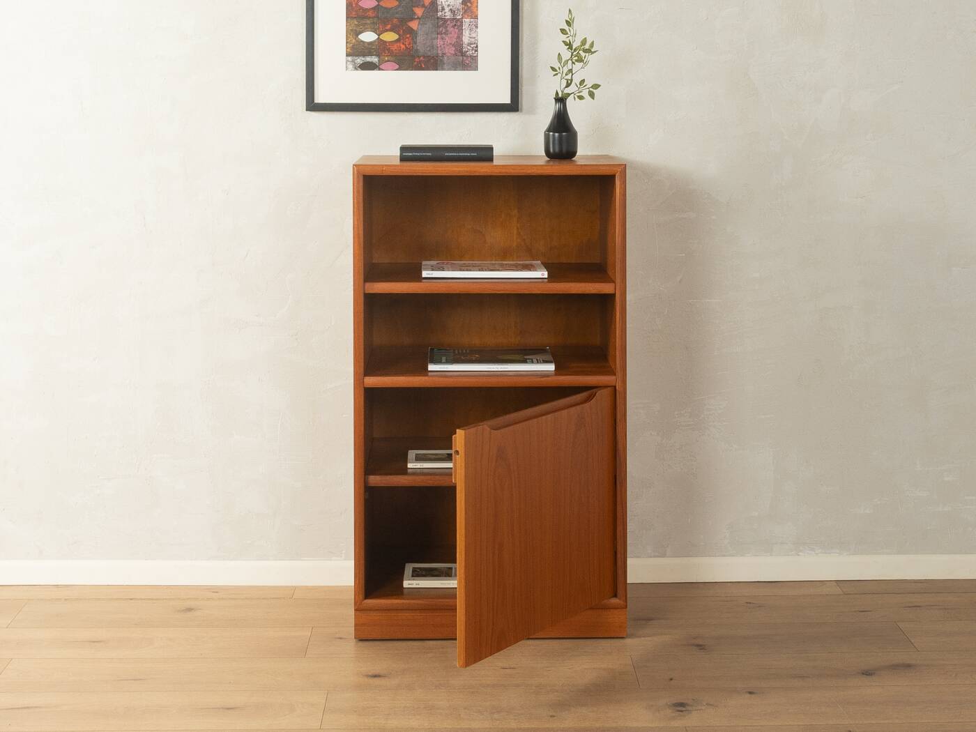 Classic chest of drawers from the 1960s, teak veneer