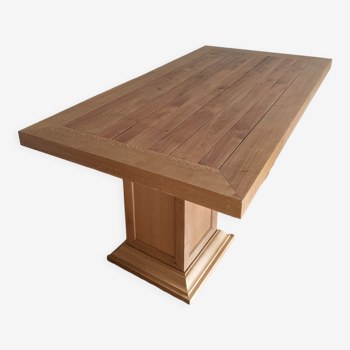 Table en bois massif