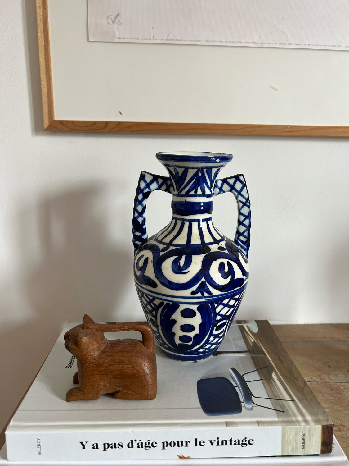Blue-patterned ceramic vase