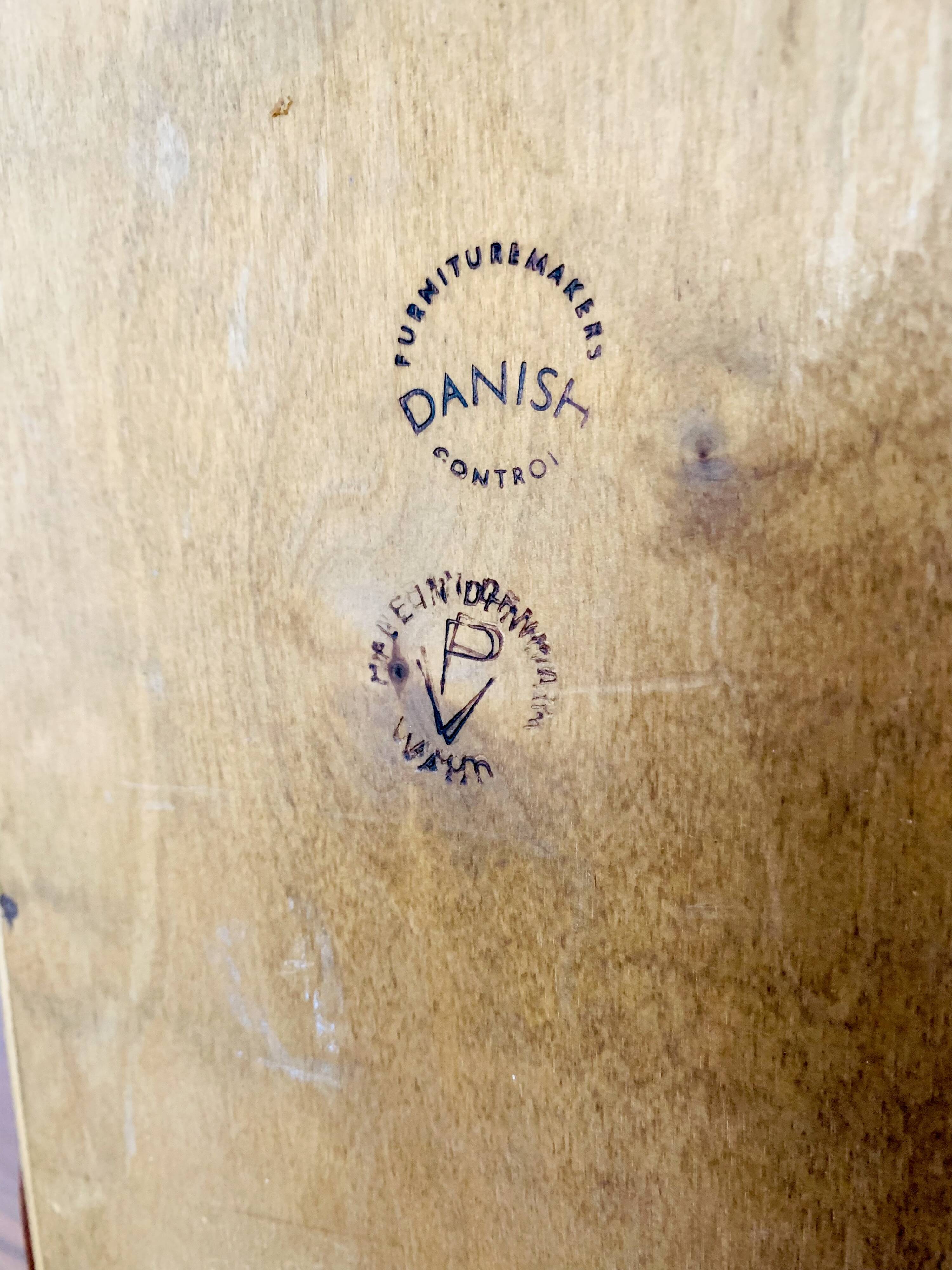 Table de chevet danoise en teck par Arne Vodder pour Vamo