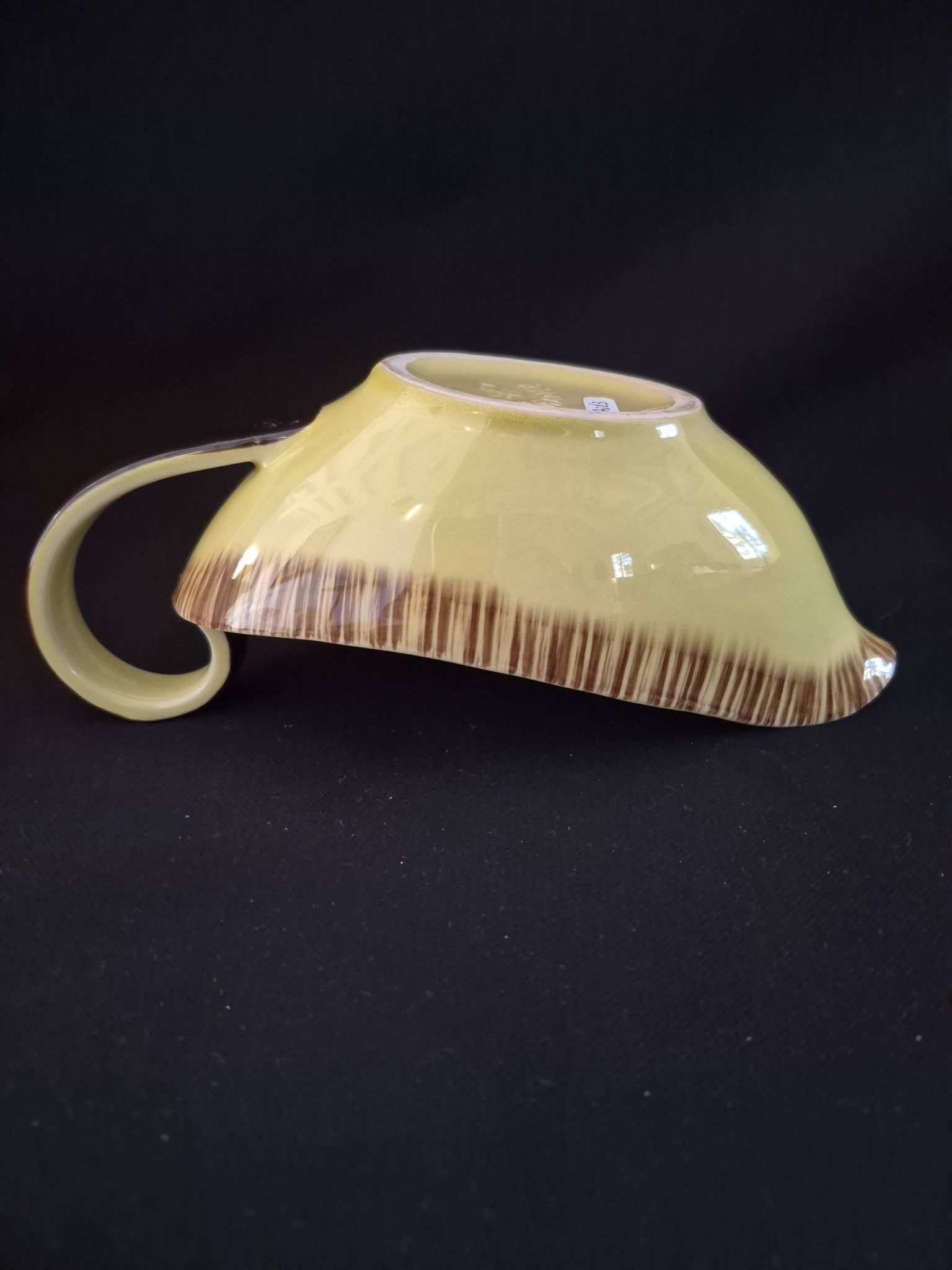 Saucière en faïence de Saint Clément Jaune et marron A083