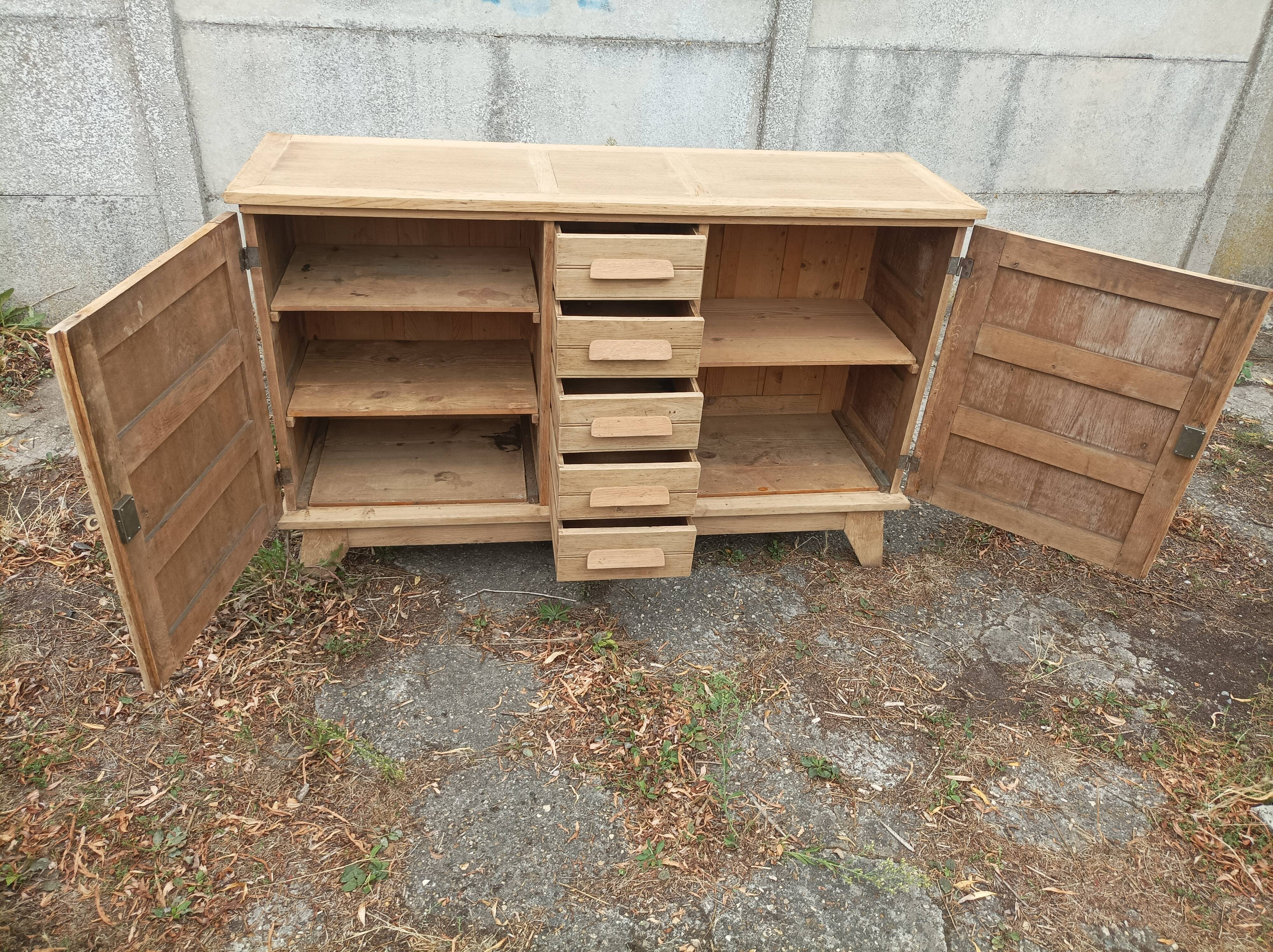 Buffet by René Gabriel