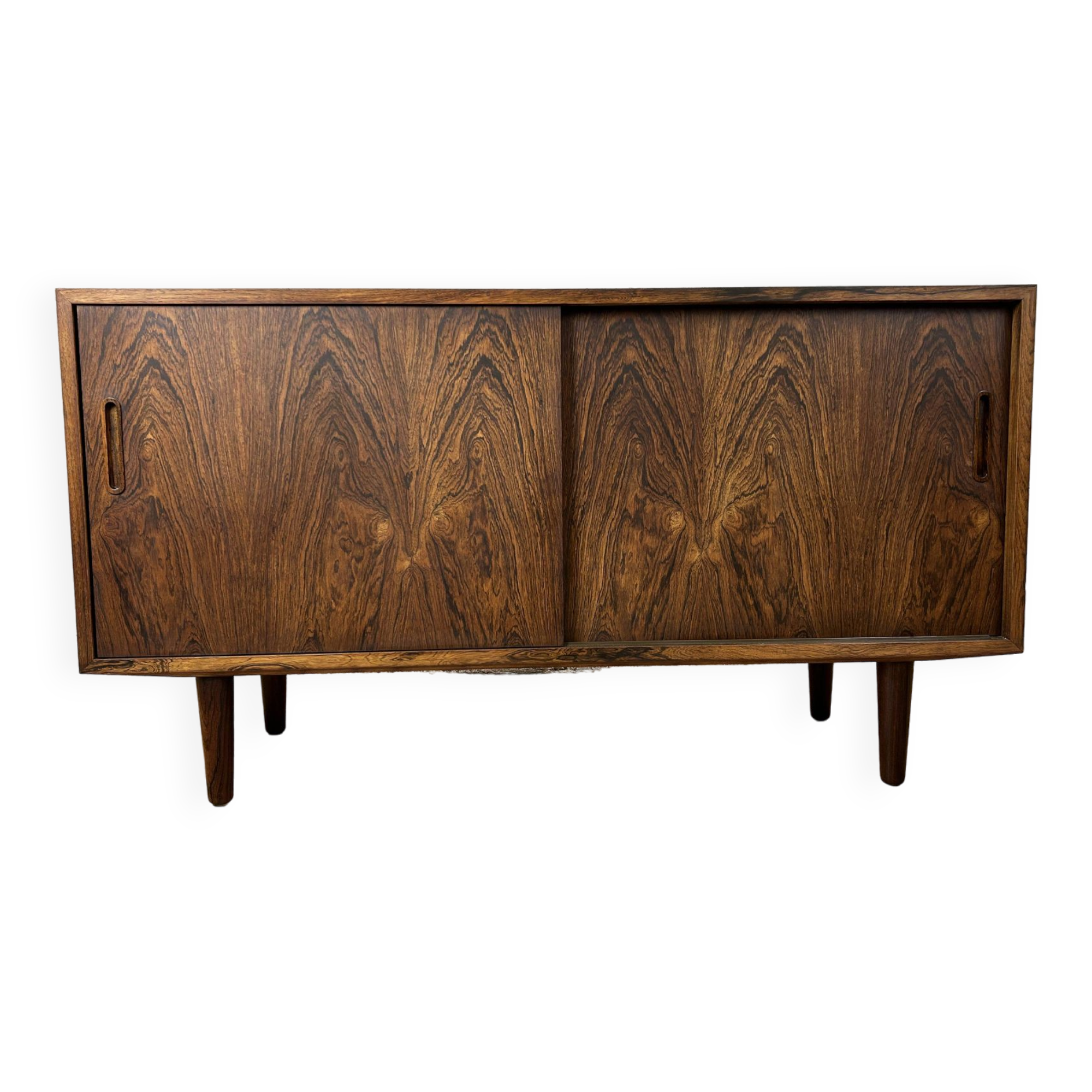 Vintage Scandinavian rosewood sideboard by Hundevad, 1960s