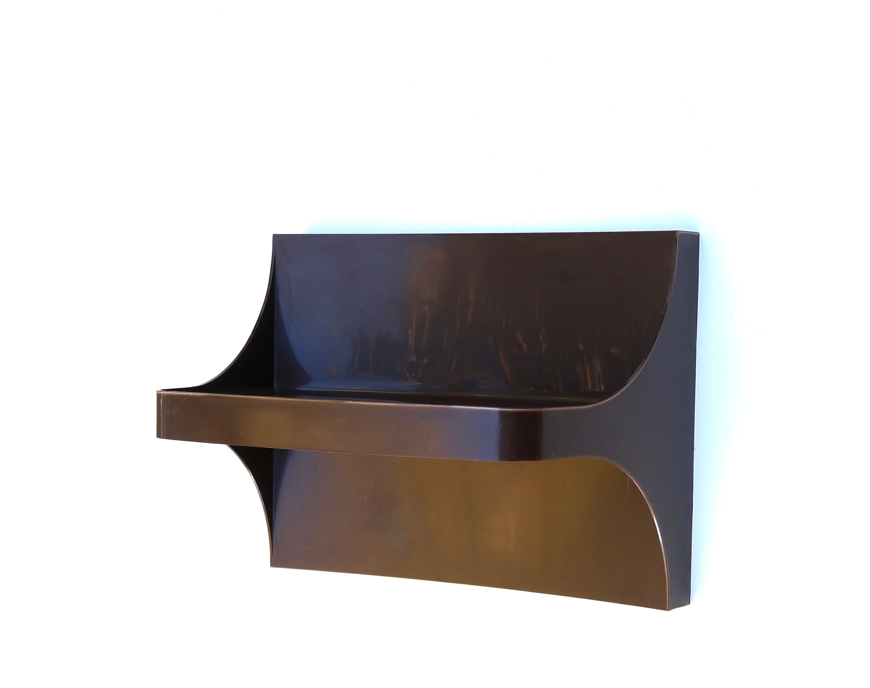 Etagère murale marron en plastique années 70