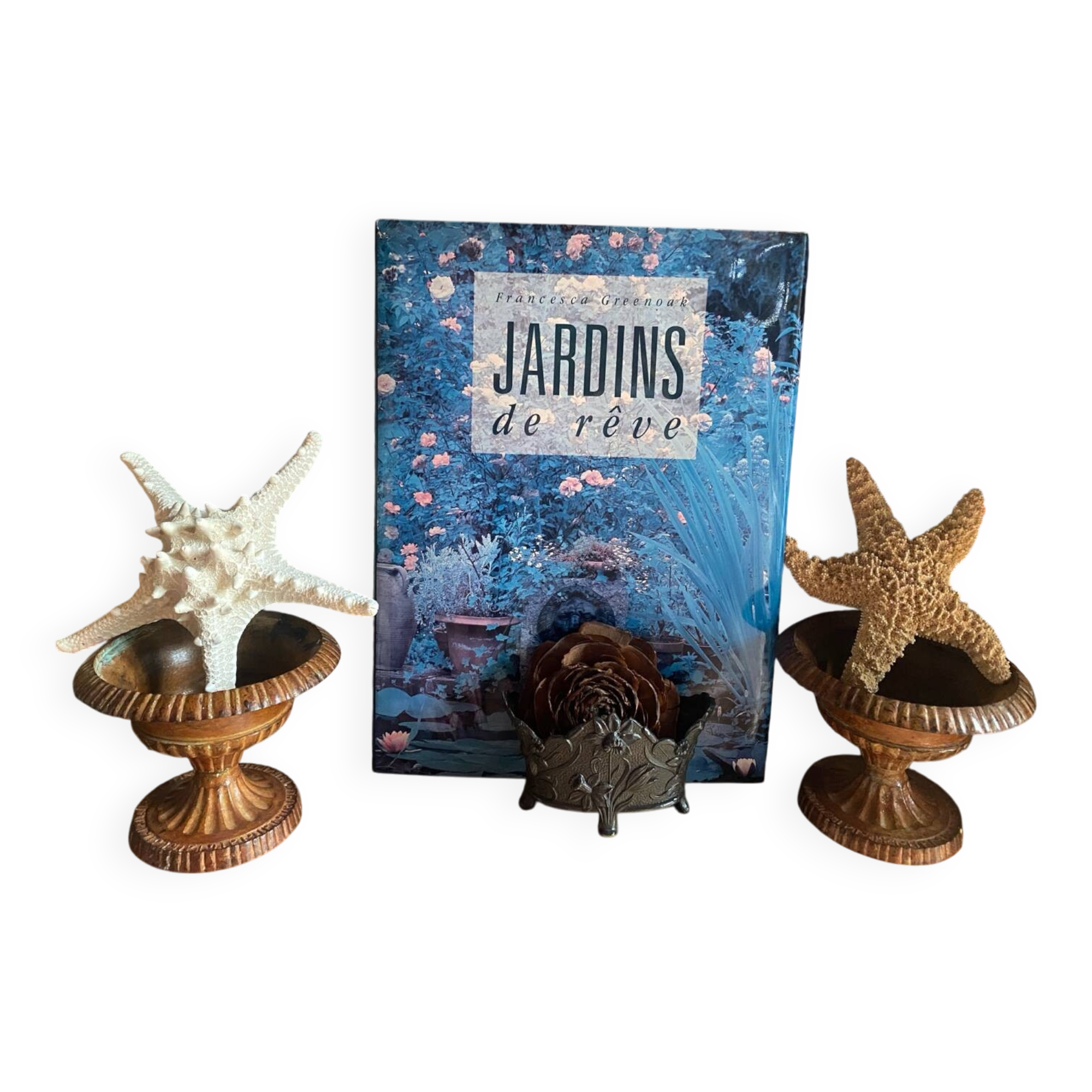 Set of 2 small cast iron Medicis