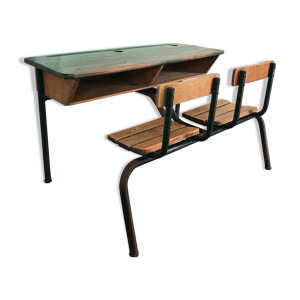 bureau d'école enfant