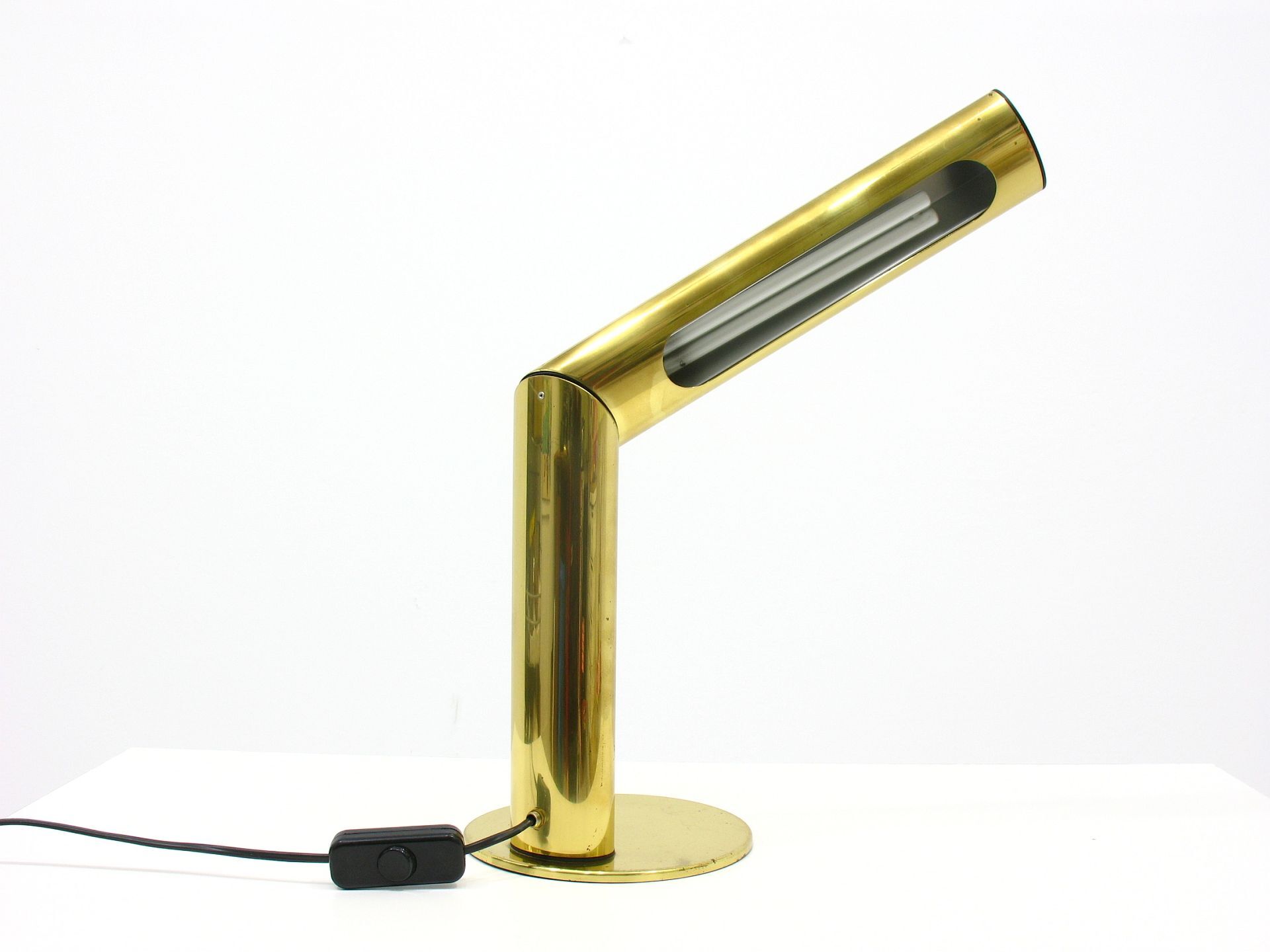 Golden desk lamp, 70