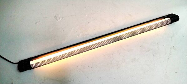 Lampe à poser en métal perforé laqué noir éclairage par néon - vintage des années 80 / 90