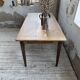 Table de ferme noyer pieds fuseaux 1950
