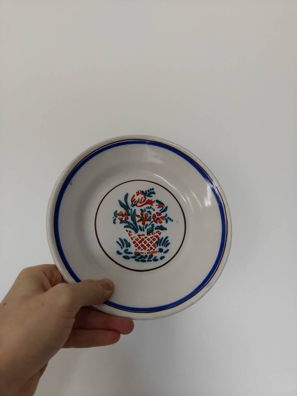 A lot of deep plates.