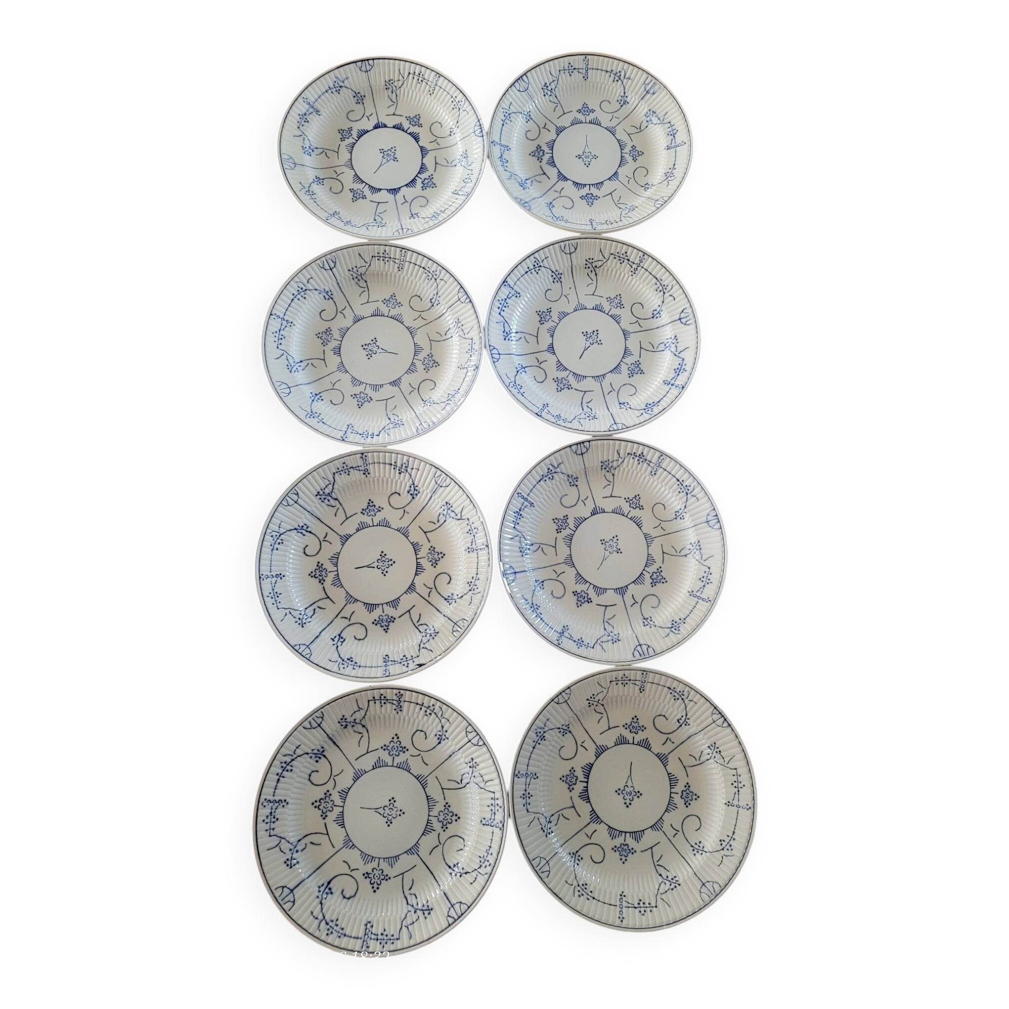 8 flat plates model Copenhagen Boch Frères La Louvière