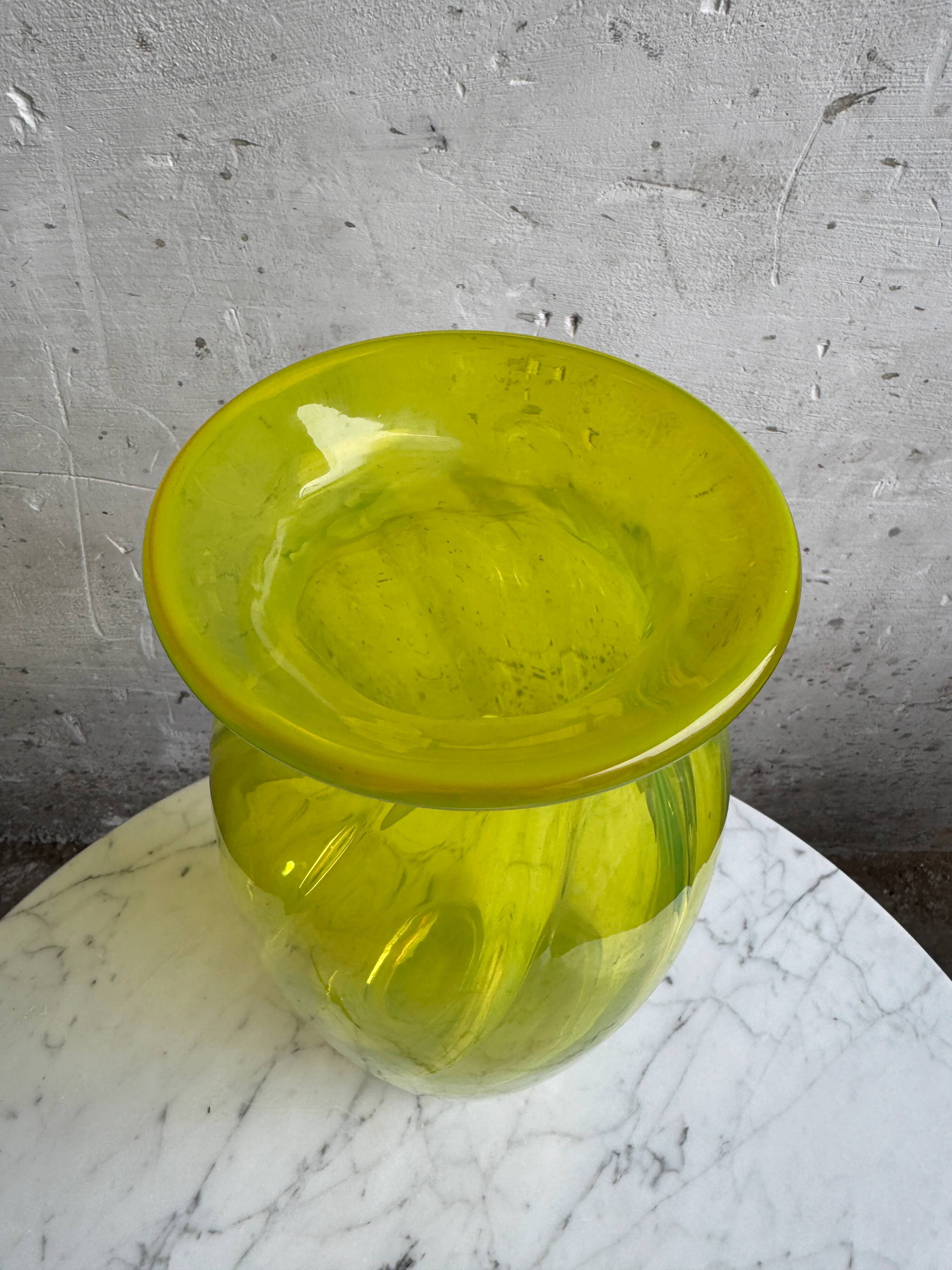 Lime Green Hand-Blown Uranium Glass Swirl Vase — 30 cm, Flared Rim, Art Glass