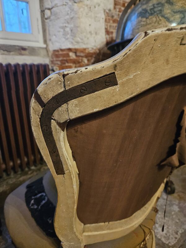 Chaise Louis XV authentique – XVIIIᵉ siècle – bois sculpté, à restaurer