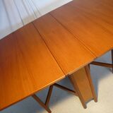 Scandinavian folding table in Mc Intosh teak