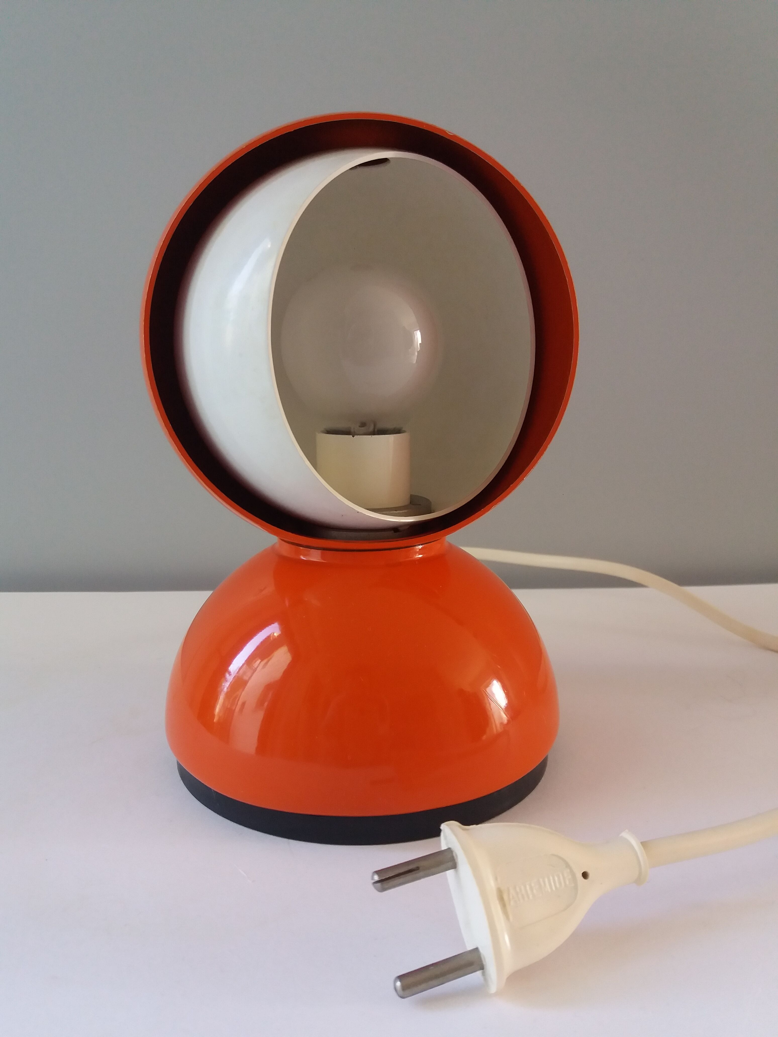 Eclisse Artemide, first edition