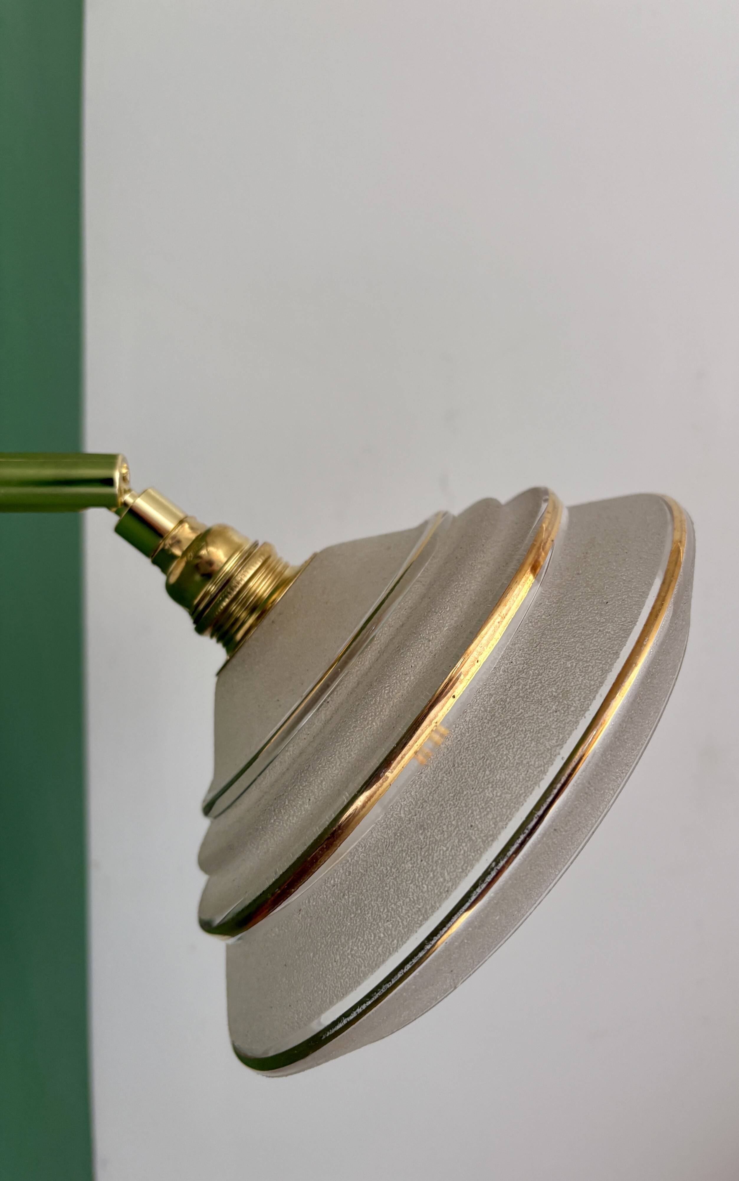 Vintage wall lamp with white and gold granite glass shade