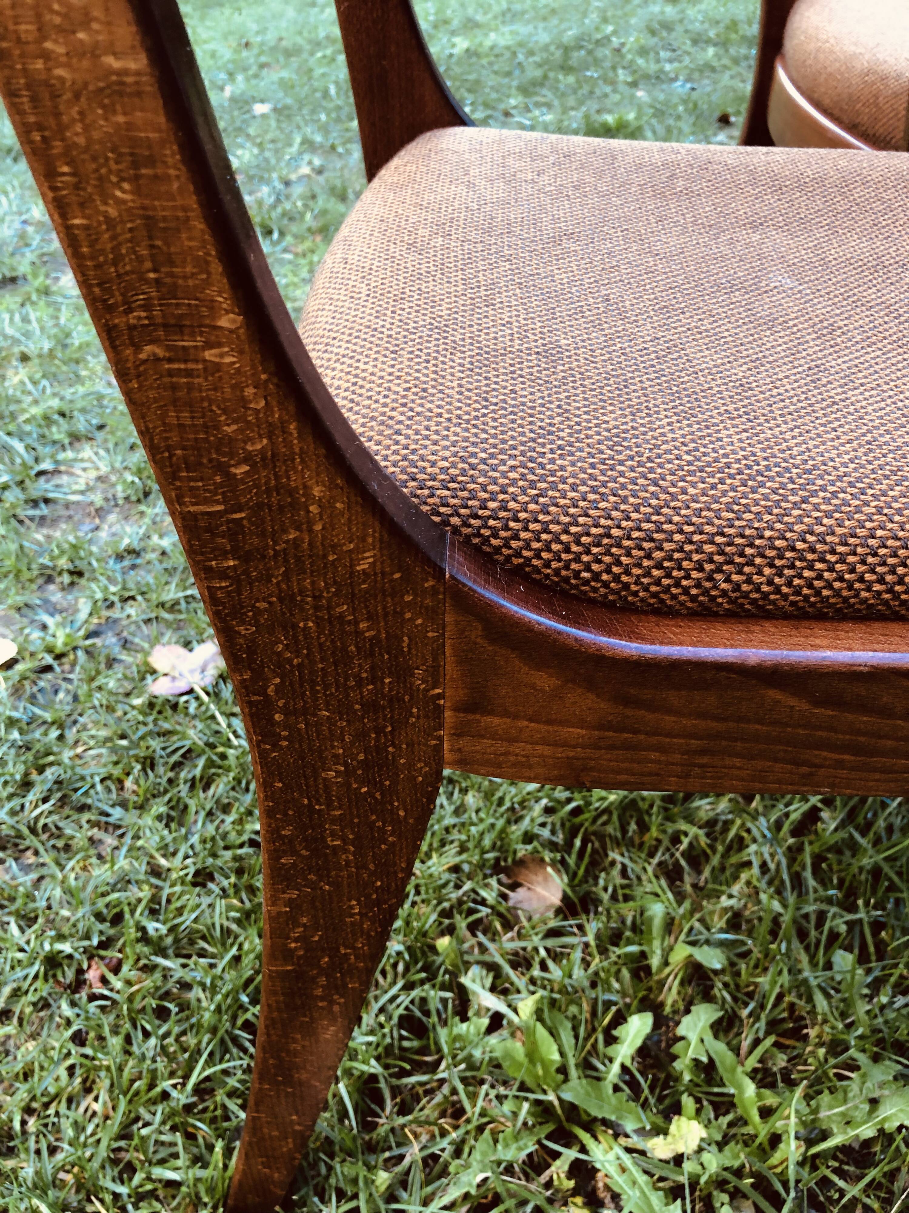 Chaises tissus chiné vintages
