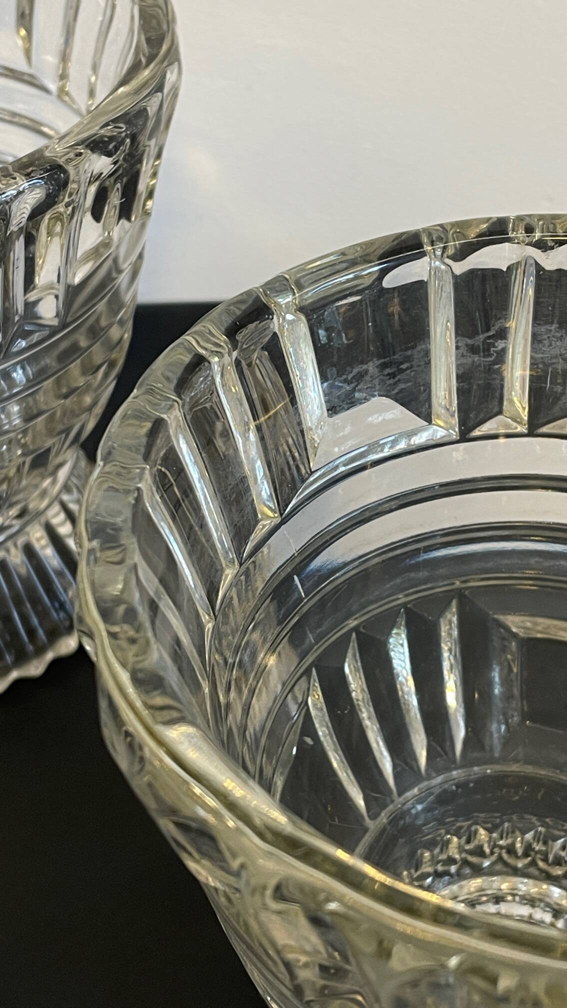 Paire vases géométriques semi-cristal vintage