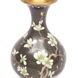 Vase chinois en laiton émaillé