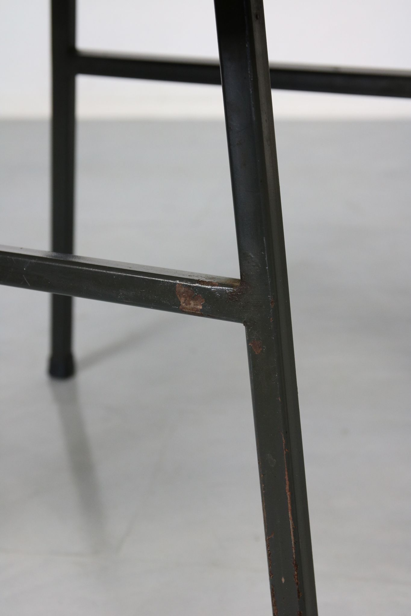 Mid-Century Minimalist Dining / Desk Chair
