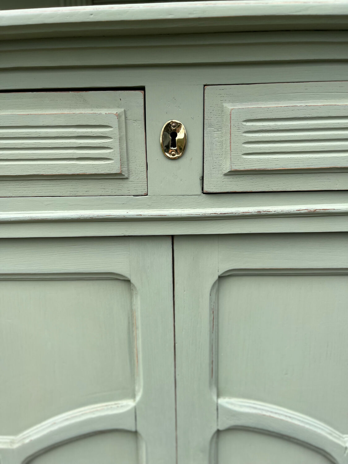 Art Deco Dresser Vert de Gris