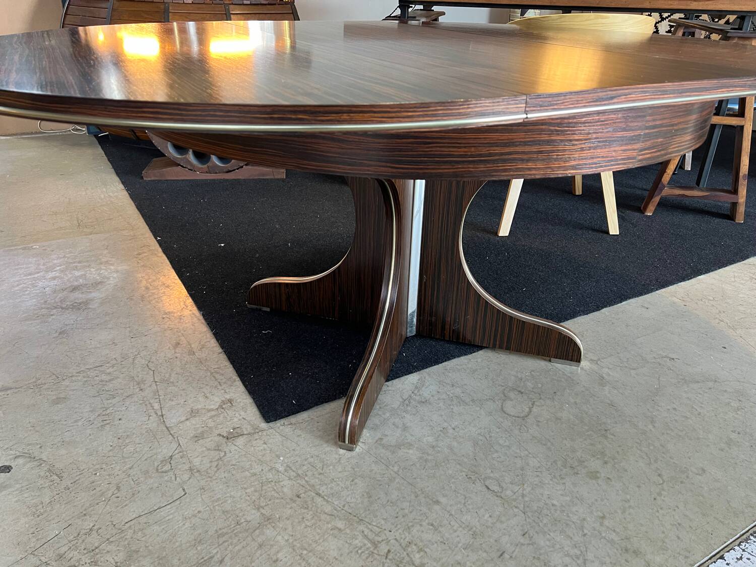 Vintage round table 1 extension rosewood 70's